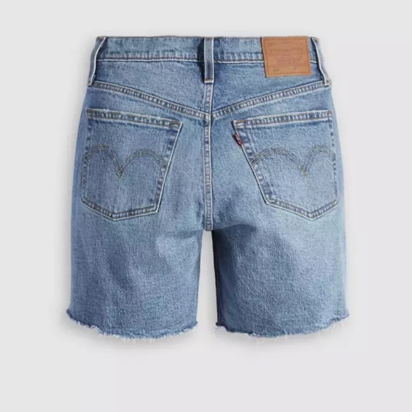 Levi’s 501 Mid-thigh Shorts - Picture 4 of 13